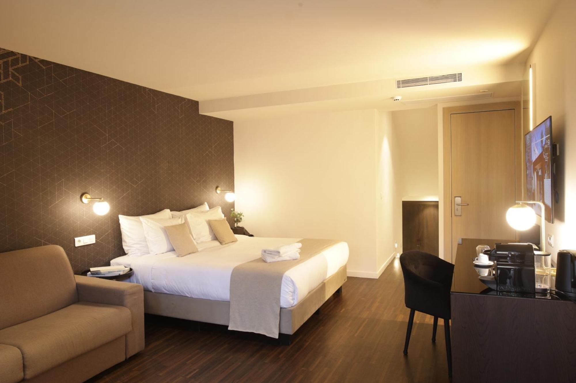 Azur Hotel Atene Esterno foto